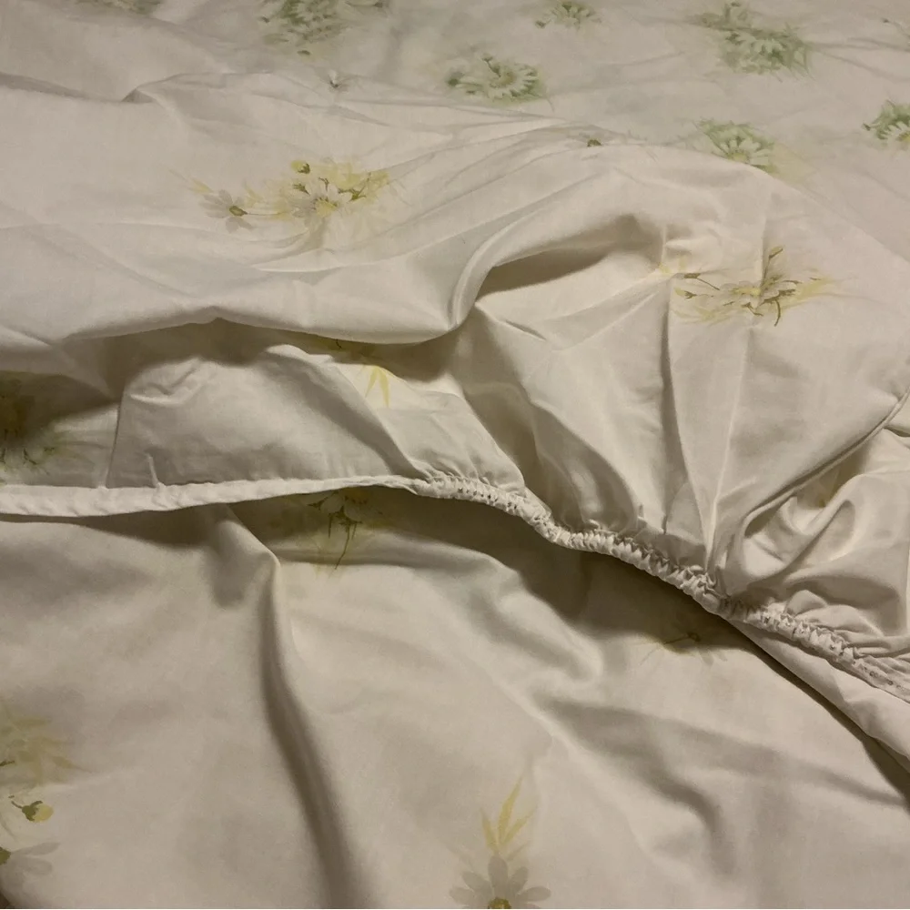 Vintage Springmaid Daisy Sheet Set